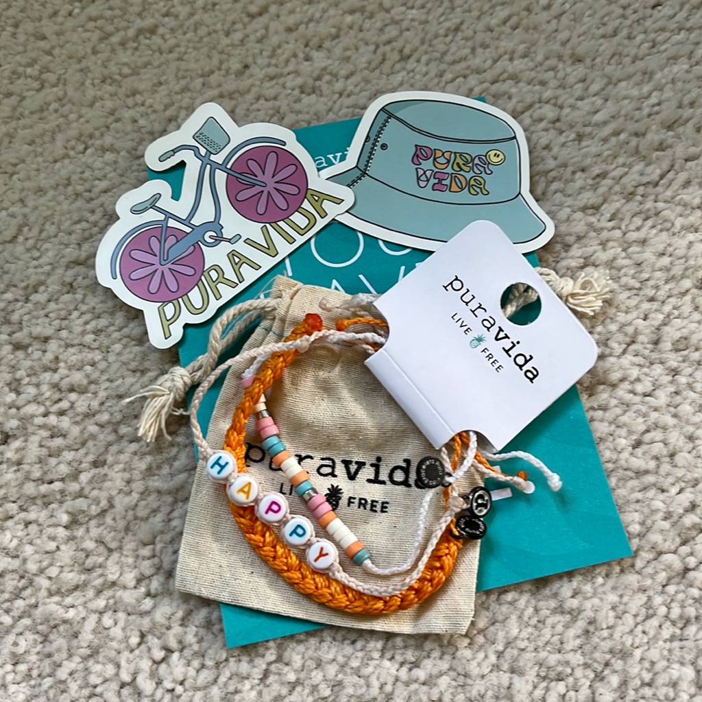 Brand New Pura Vida Bracelet Set 59$